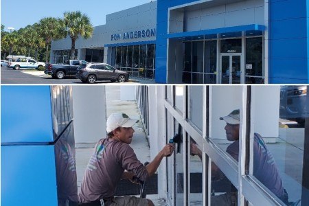 Commercial window cleaning