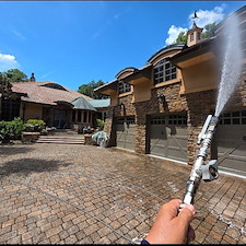 House Washing vs. Pressure Washing: What’s Safest For Your Fernandina Beach Home?