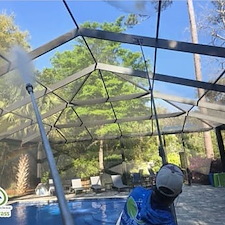 Screen Enclosure Cleaning: How to Remove Green Algae Without Damaging Screens