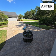 Fall-Paver-Driveway-Clean-Up-for-a-Home-off-Blackrock-in-Yulee-Florida 3
