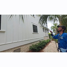 Fernandian-Beaches-Top-Service-Provider-for-House-Washing-Exterior-Window-Cleaning-Screen-Enclosure-Cleaning-in-Crane-Island-Florida 2
