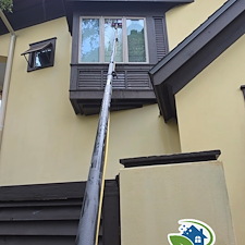 Glass-and-Grass-Trusted-Company-for-House-Washing-and-Window-Cleaning-in-Amelia-Island-Plantation 1