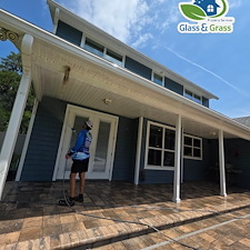 Looking-for-a-locally-owned-pressure-washing-company-you-can-trust-Glass-and-Grass-is-proud-to-be-your-Fernandina-Beach-pressure-washing-company 4