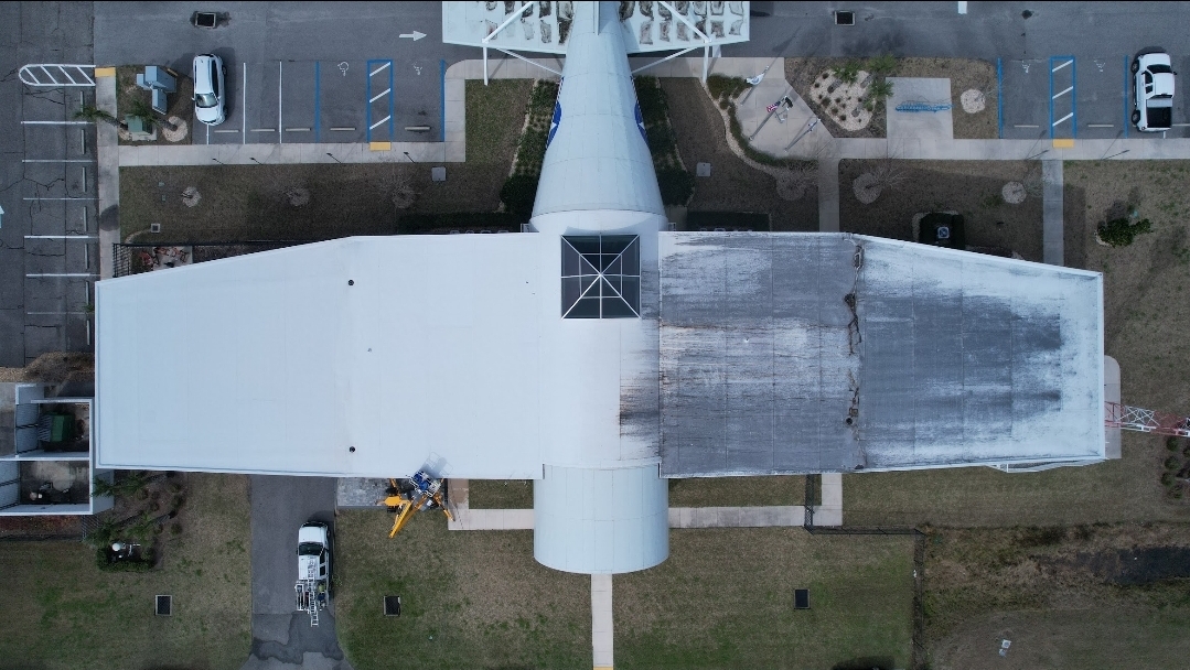 Making the Fernandina Beach Airport shine through our soft washing services 