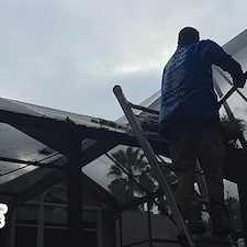 North-Hamptons-Trusted-Exterior-Home-Cleaning-Experts 1