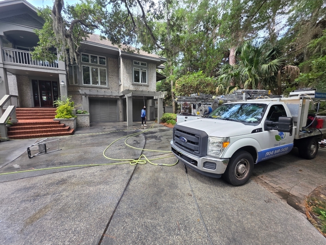 Summer Refresh: Window Cleaning, Driveway Cleaning & Brick Soft Washing in Amelia Island Plantation, Florida