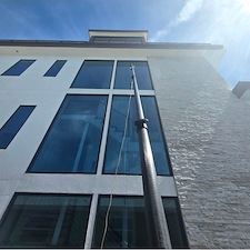 Top-Quality-Beachfront-Window-Cleaning-in-Amelia-Island-Florida 0