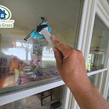 Top-Quality-Gutter-Cleaning-in-Yulee-FL-for-Riverfront-Home-on-Blackrock-Road 3