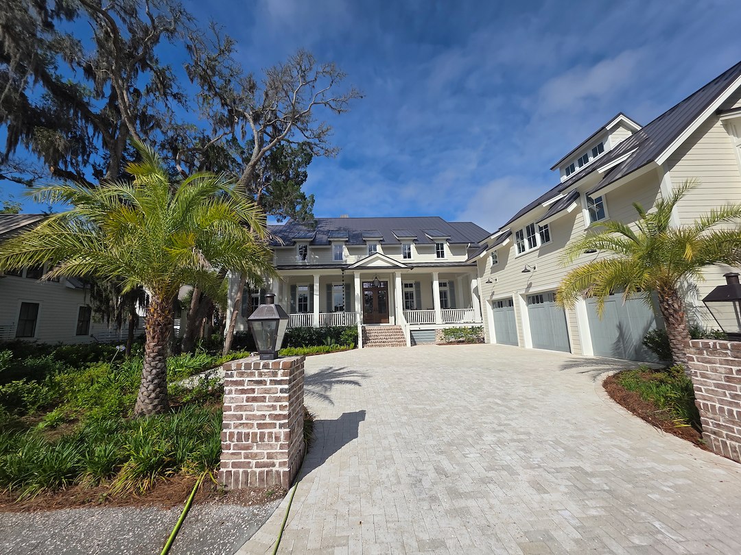 Top Quality Total Property Cleanup Service in Crane Island, Amelia Island, Florida