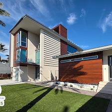 Top-Quality-Window-Cleaning-for-a-Unique-Home-on-Fletcher-Road-in-Amelia-Island-Florida 1