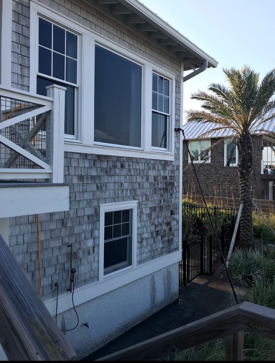 beach-front-window-cleaning-fletcher-ave-4