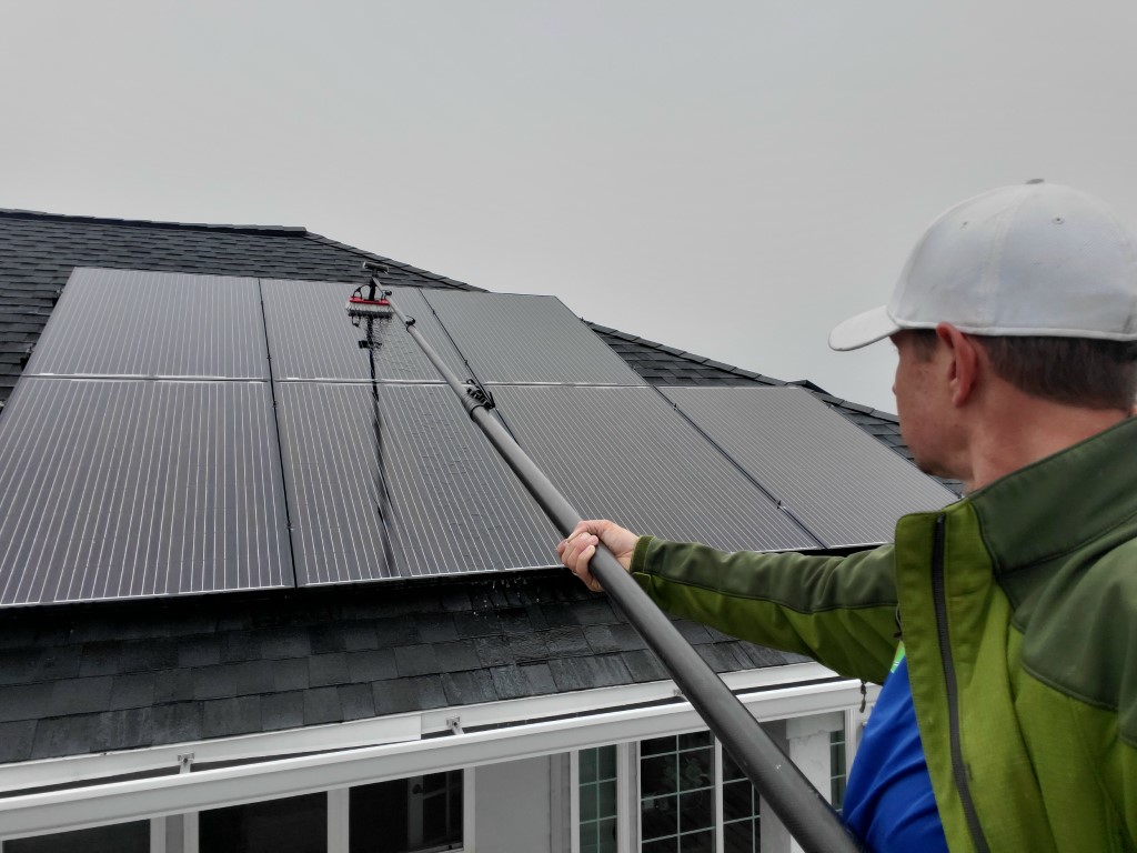 solar-panel-cleaning-in-amelia-island-fl-2